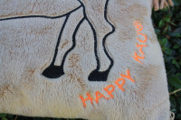 Happy-Kau embroidery